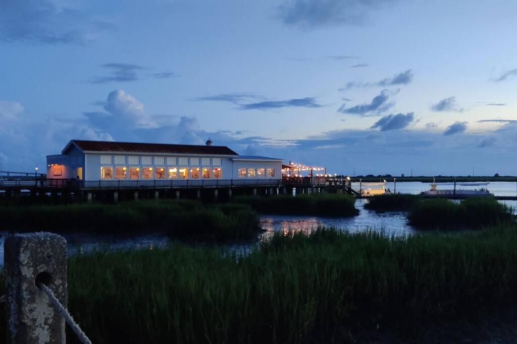 Вілла Jekyll Island House/ Kellys On The Coast /King Bed Екстер'єр фото